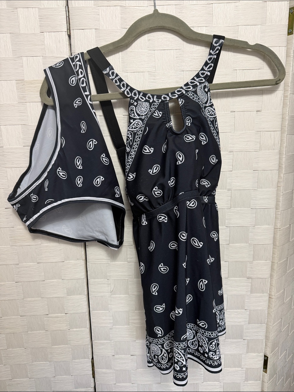 Black Paisley Print Women's Swim suit 2piece